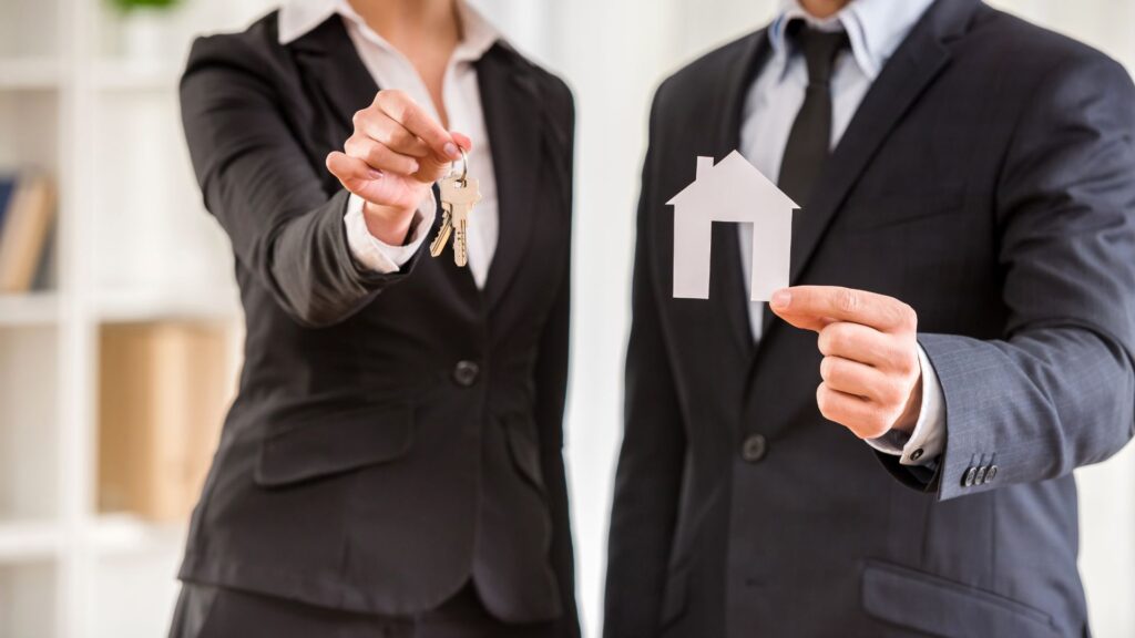 2 realtors